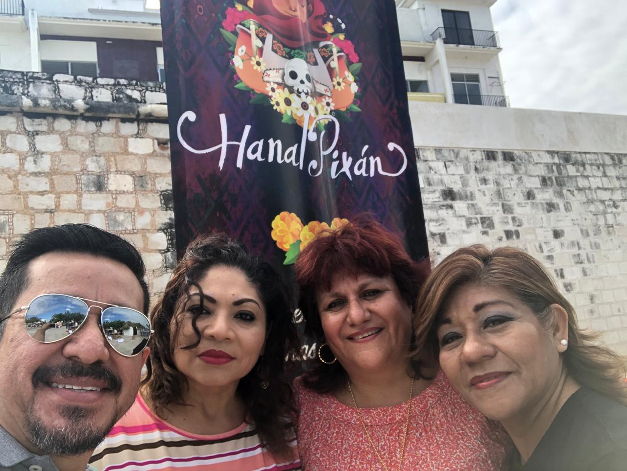 Concurso de Altares por el Día de Muertos en Campeche